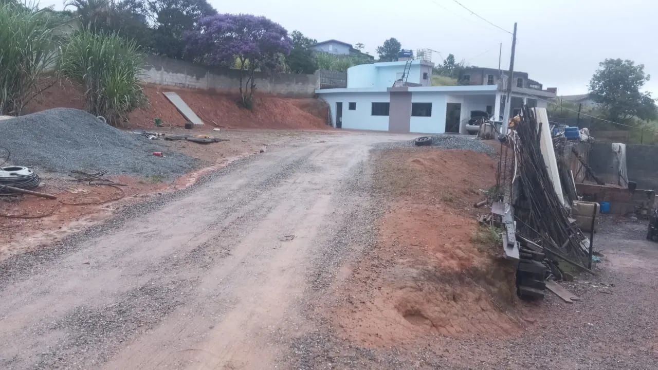 Casa a venda próximo ao bairro Ortizes PIEDADE-SP  - Foto 2