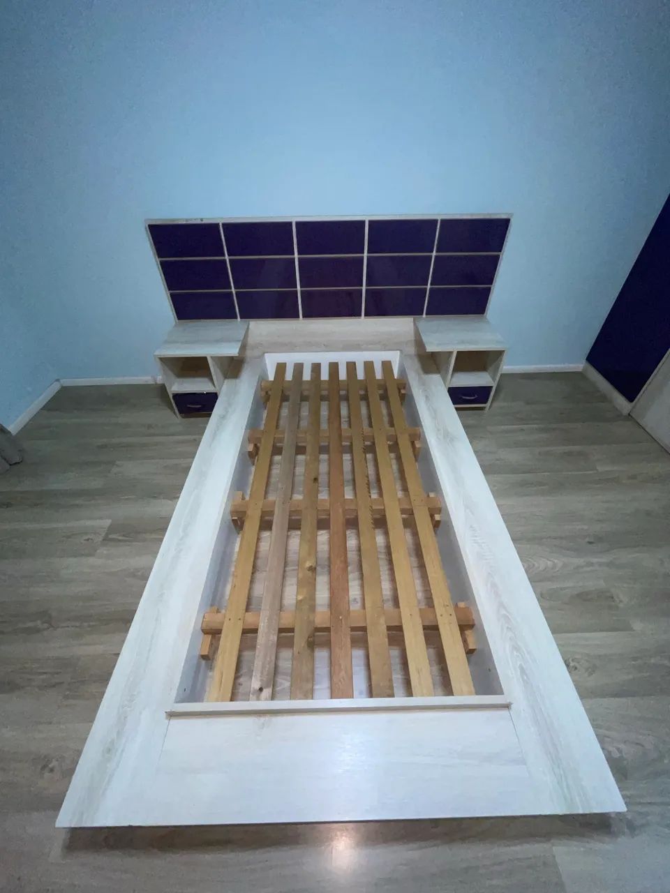Cama de solteiro em MDF com cabeceira - Foto 3