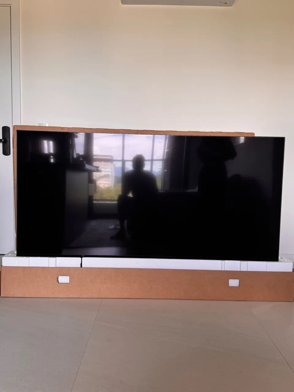 Smart TV Philips The One 75 polegadas - Foto 3