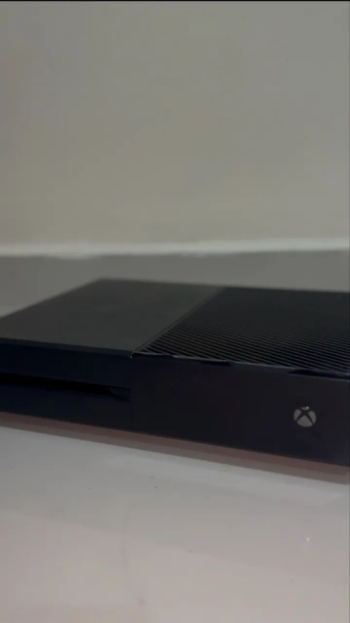 Xbox One com 1 Controle - Ótimo Estado | Sem Jogos