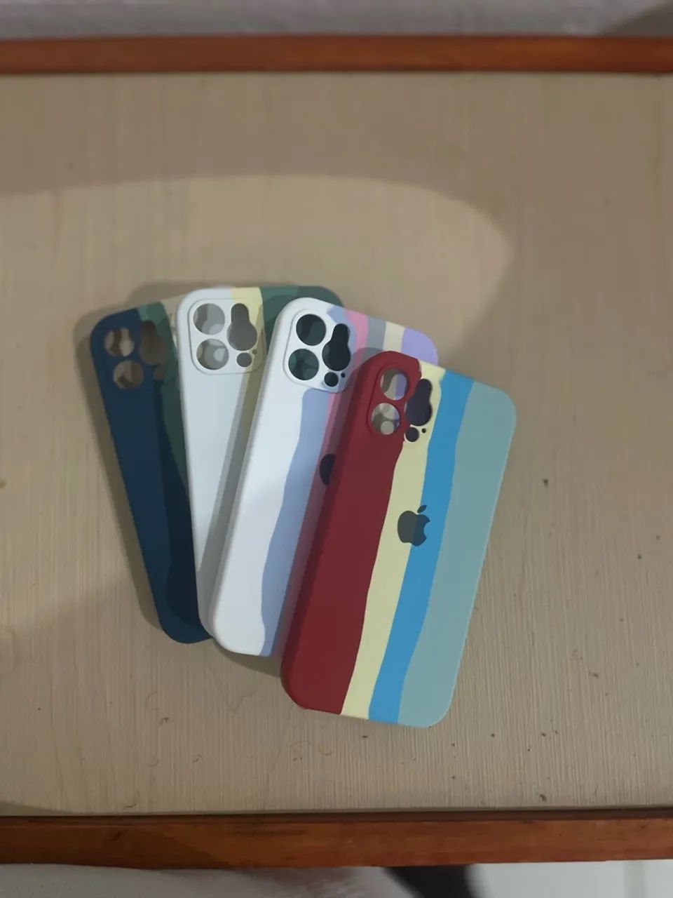     Capinhas para iPhone 12/12 Pro Várias Estampas - Foto 2