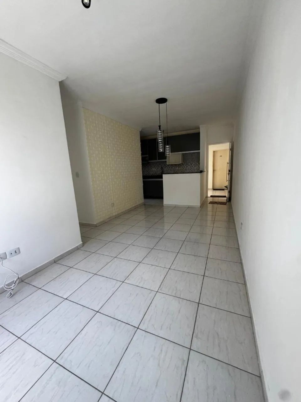 APARTAMENTO EM CANDEIAS COM VARANDA  - Foto 2