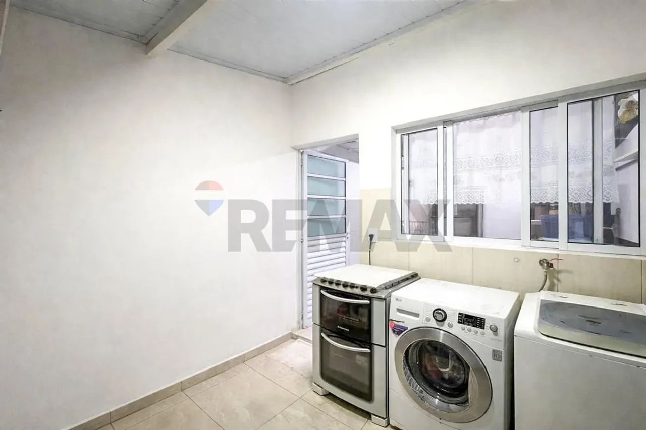 Sobrado à venda  2 dormitórios, Garagem Coberta - Jd. Cedro - Foto 4