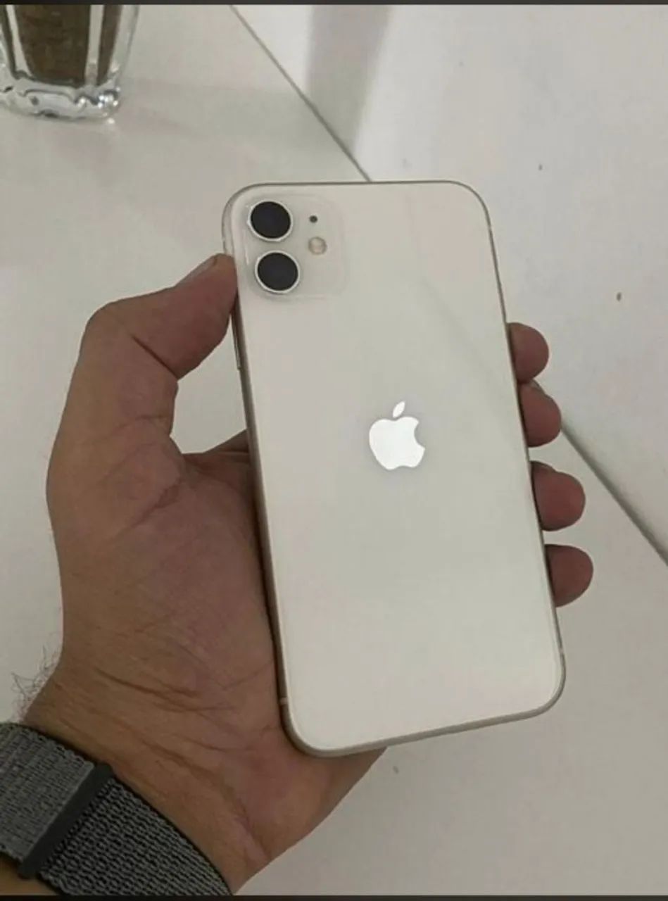 Iphone 11 vendo ou troco