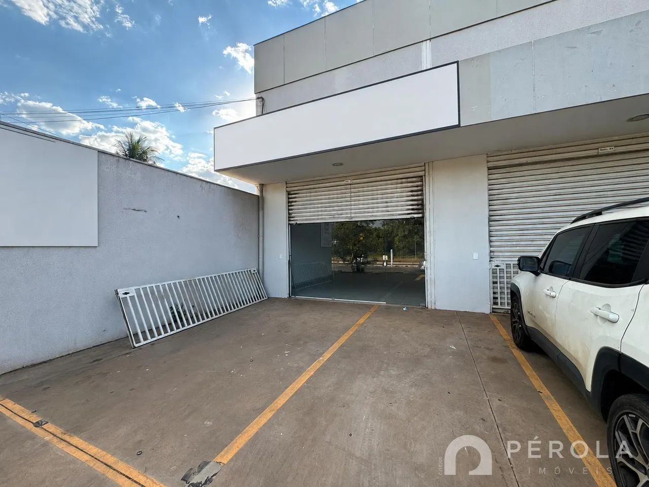 Sala comercial nº 03, 44,18 m², Rua Barão de Mauá com Rua do Café, Parque Oeste Industrial