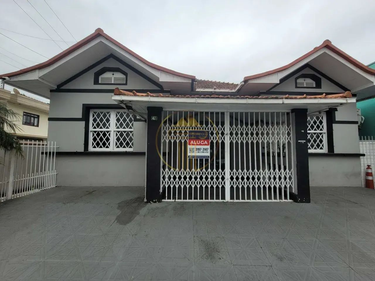 SALA COMERCIAL PARA ALUGAR NO CENTRO DE TIJUCAS - SC