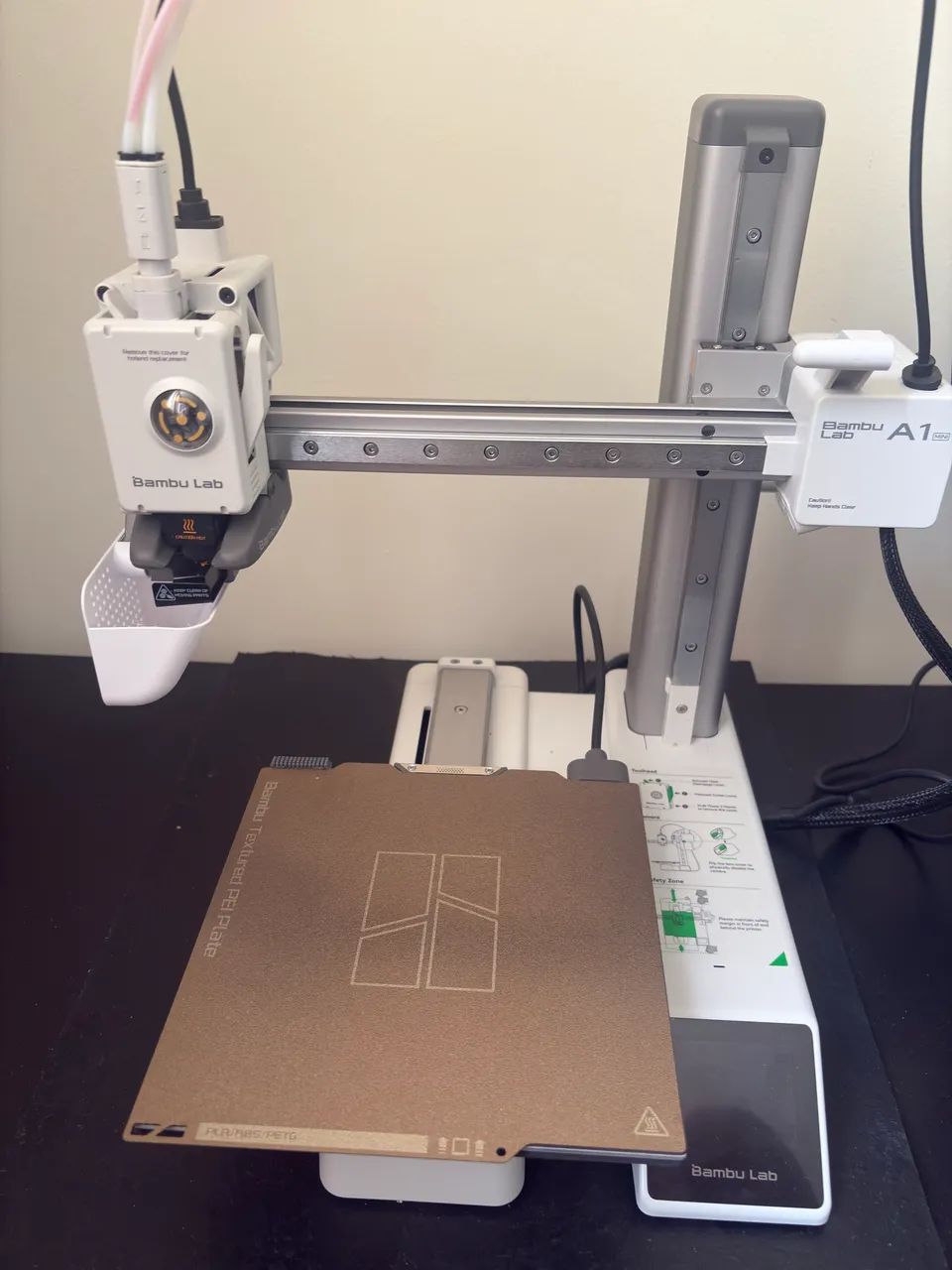 Impressora 3D Bambu Lab A1 Mini Combo (AMS lite - 4 Cores) + 10 Filamentos - Foto 2
