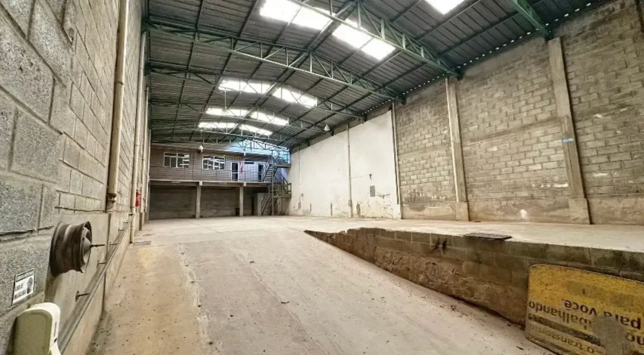 Galpão Comercial à Venda  Santa Inês - - Foto 2