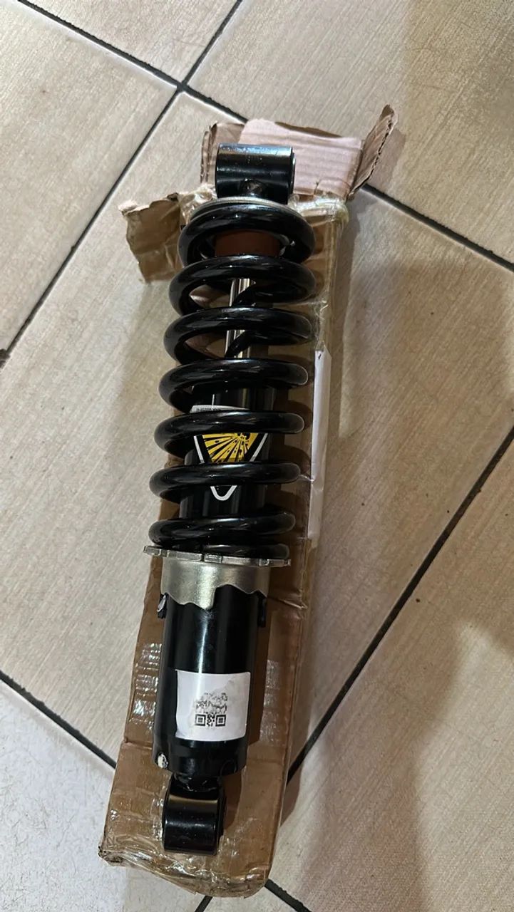 Aros raios pneus e amortecedor  - Foto 3