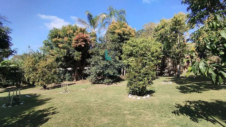 CHÁCARA COM BELO POMAR E FÁCIL ACESSO EM GUARATINGUETÁ-SP - Foto 2