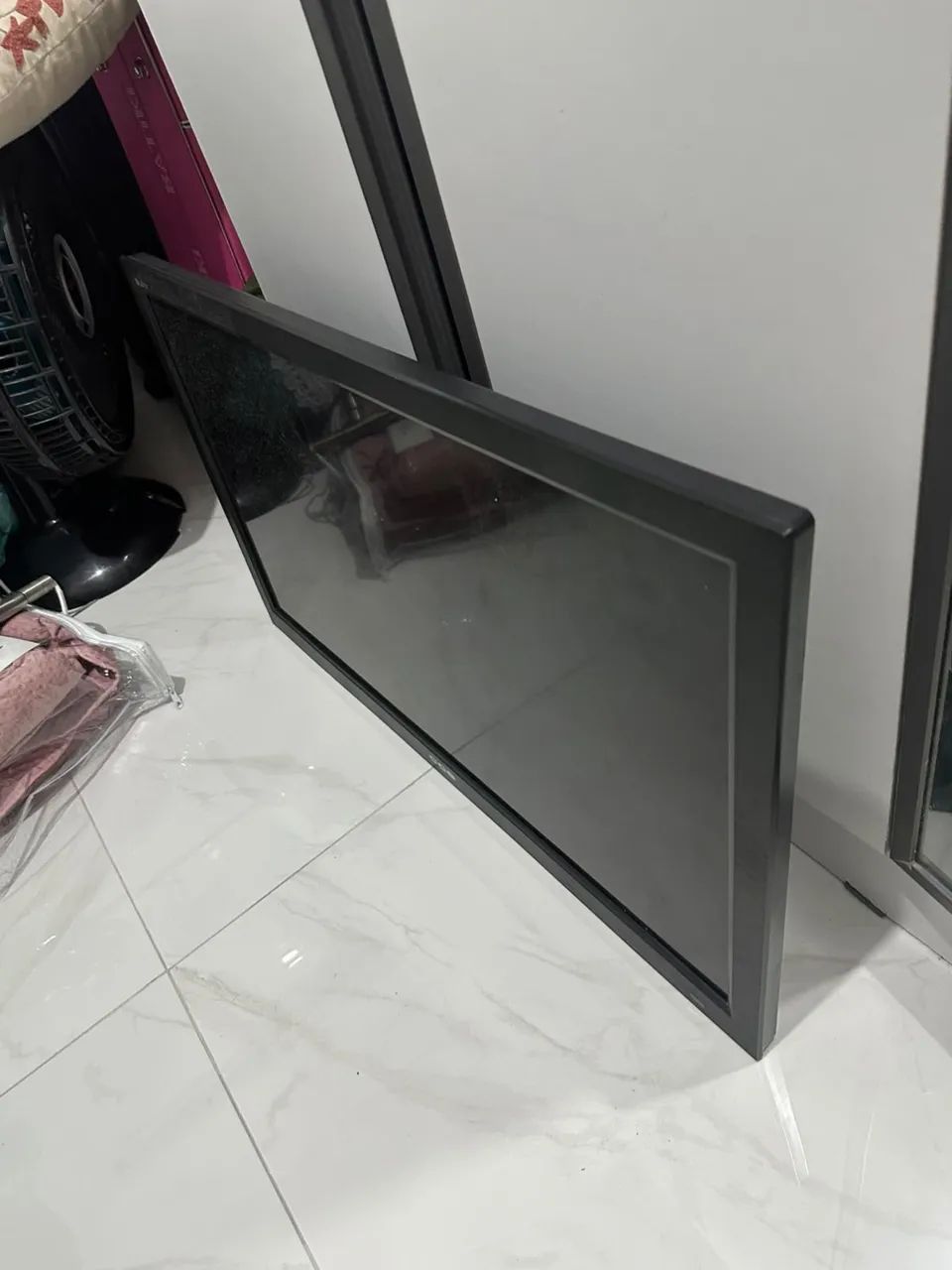 TV 32 CCE  - Foto 2