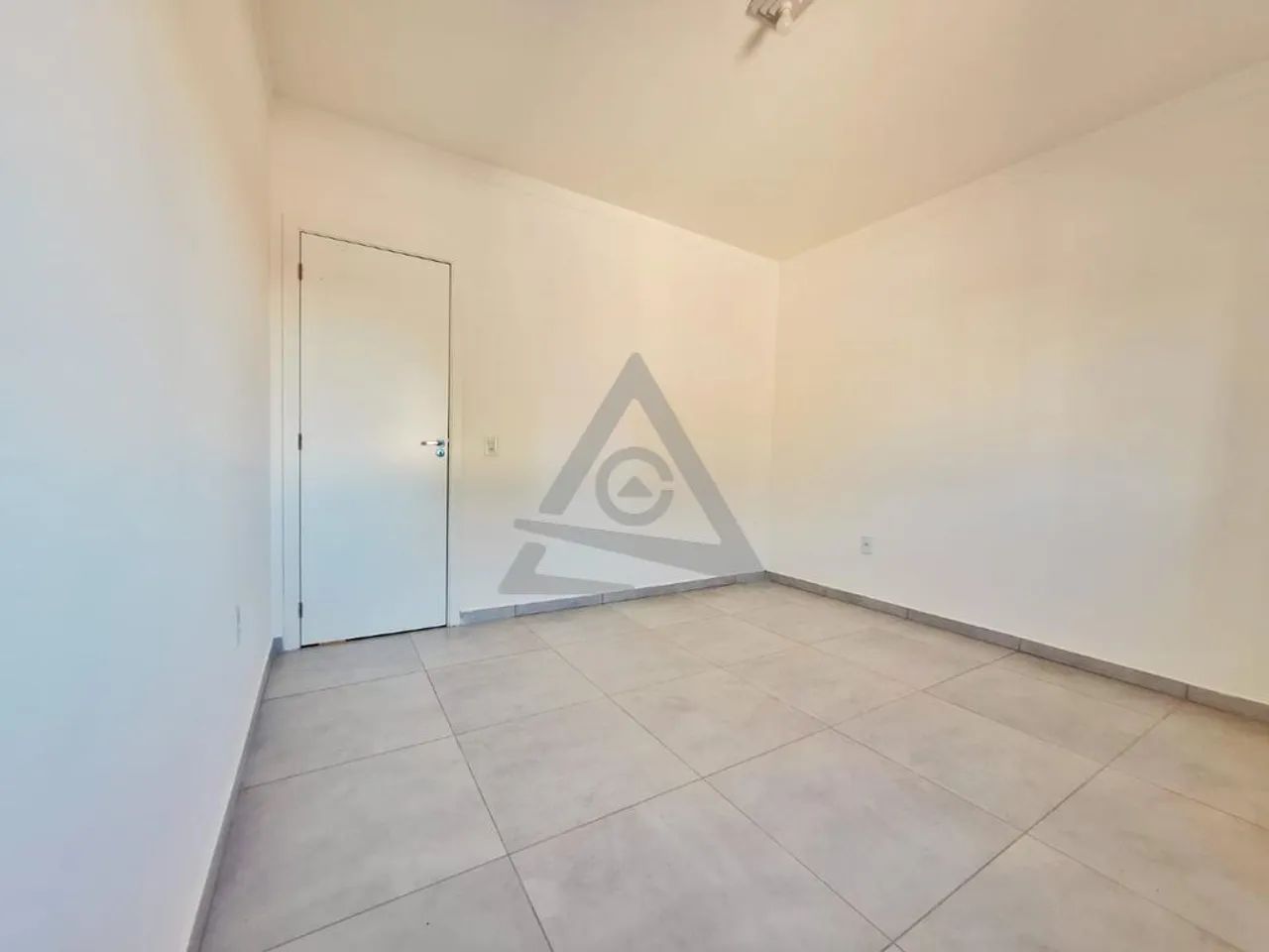 Casa à venda em Campinas, Vila Nogueira, com 4 quartos, com 170 m² - Foto 3