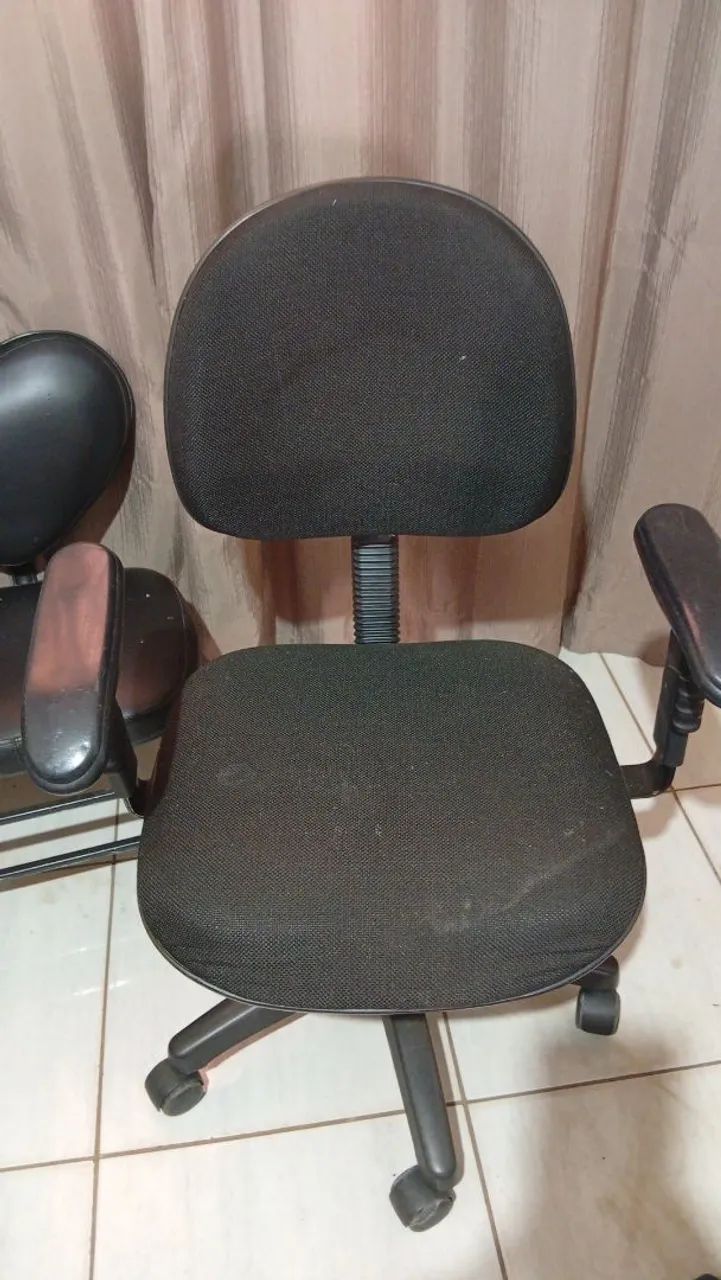 Cadeiras giratórias  - Foto 2