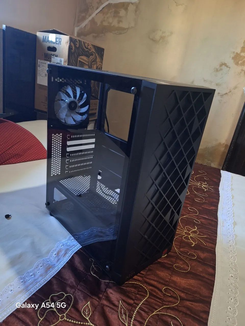 Gabinete gamer azza spectre