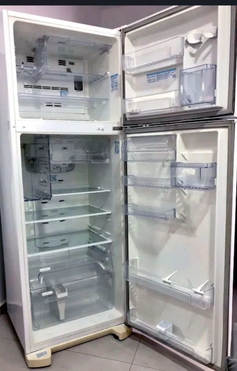 Geladeira Eletrolux  - Foto 2