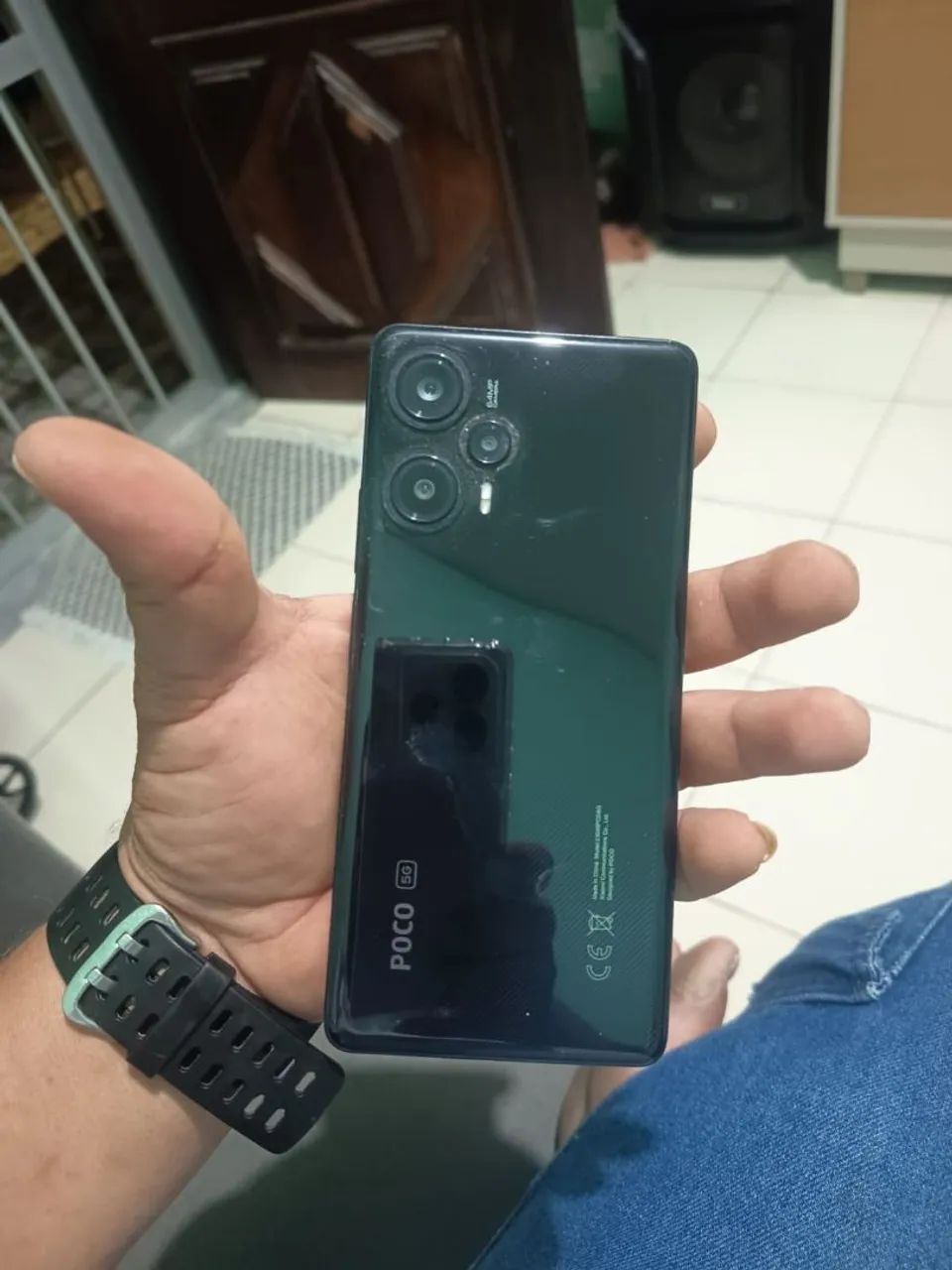 Poco f5 com caixinha e carregador original - Foto 2