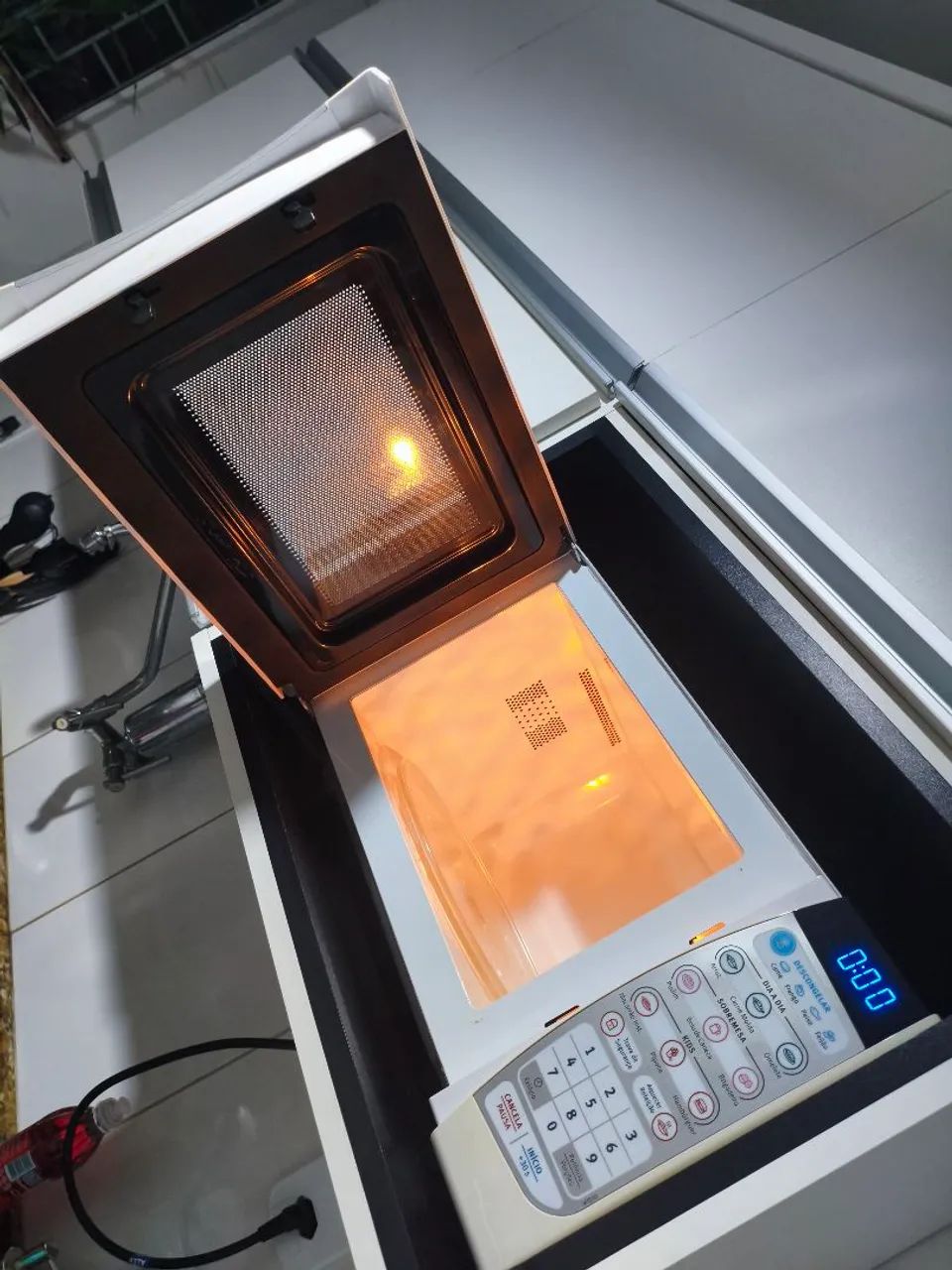 Micro-ondas Eletrolux 20 l - Foto 4