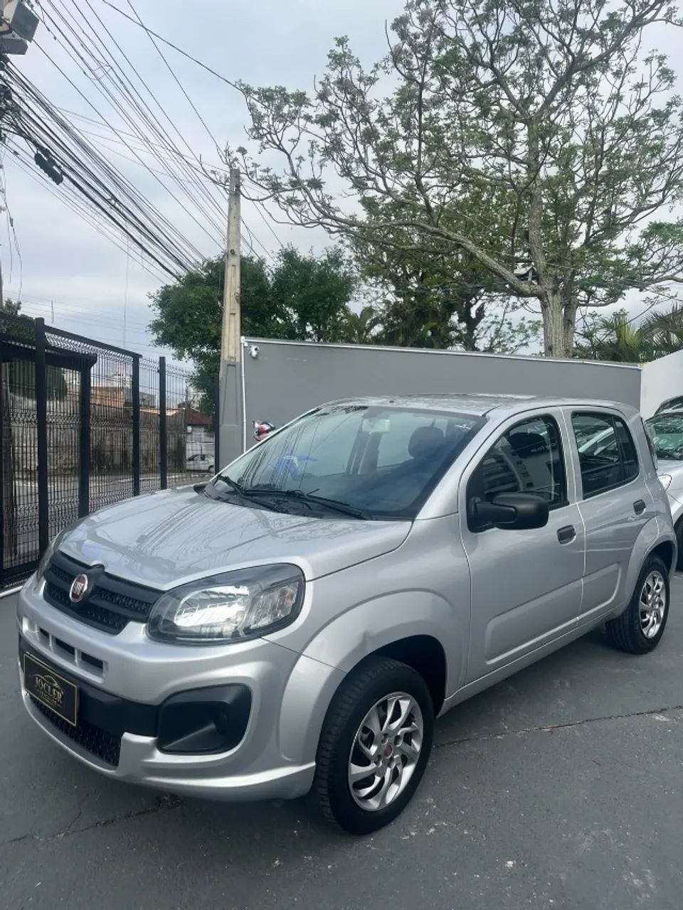 Fiat Uno Attractive 1.0 EVO Fire Flex 8V 5P 2019 - Foto 3