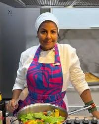 COZINHEIRA EXPERIENCIA FRUTOS DO MAR (Feminina)-QUARTA A DOMINGO