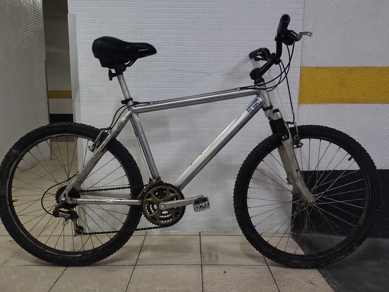 Bicicleta Bianchi Impulso 105 Disc 2016 - Tamanho 55 - Ciclismo