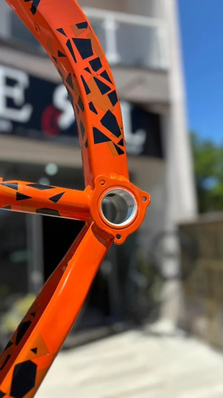 Quadro HUPI Naja V9 Laranja - Gancheira Horizontal - Foto 3