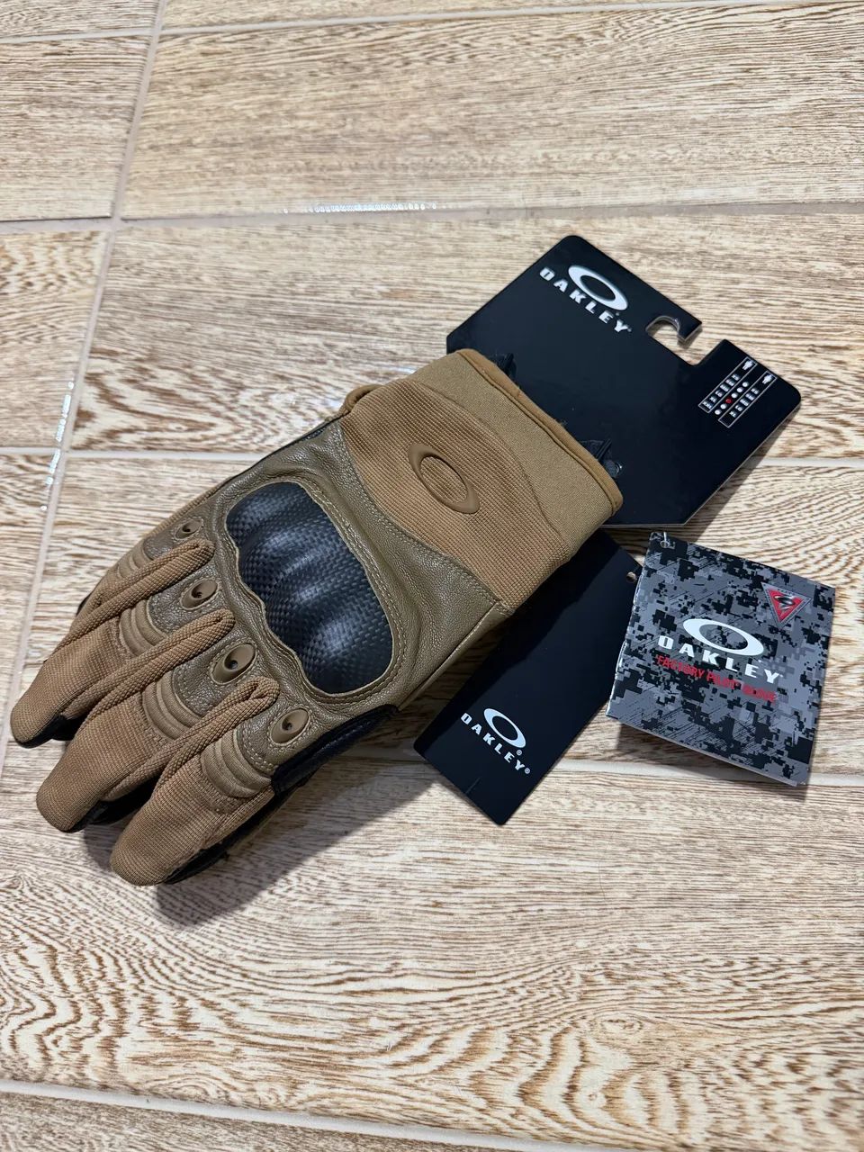 Luva Oakley Factory Pilot 2.0 - Foto 2