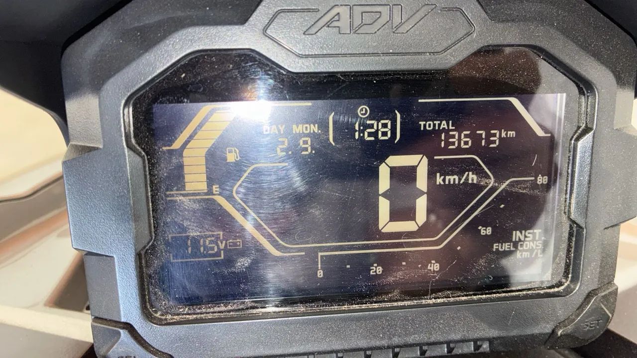 Honda ADV - Foto 3