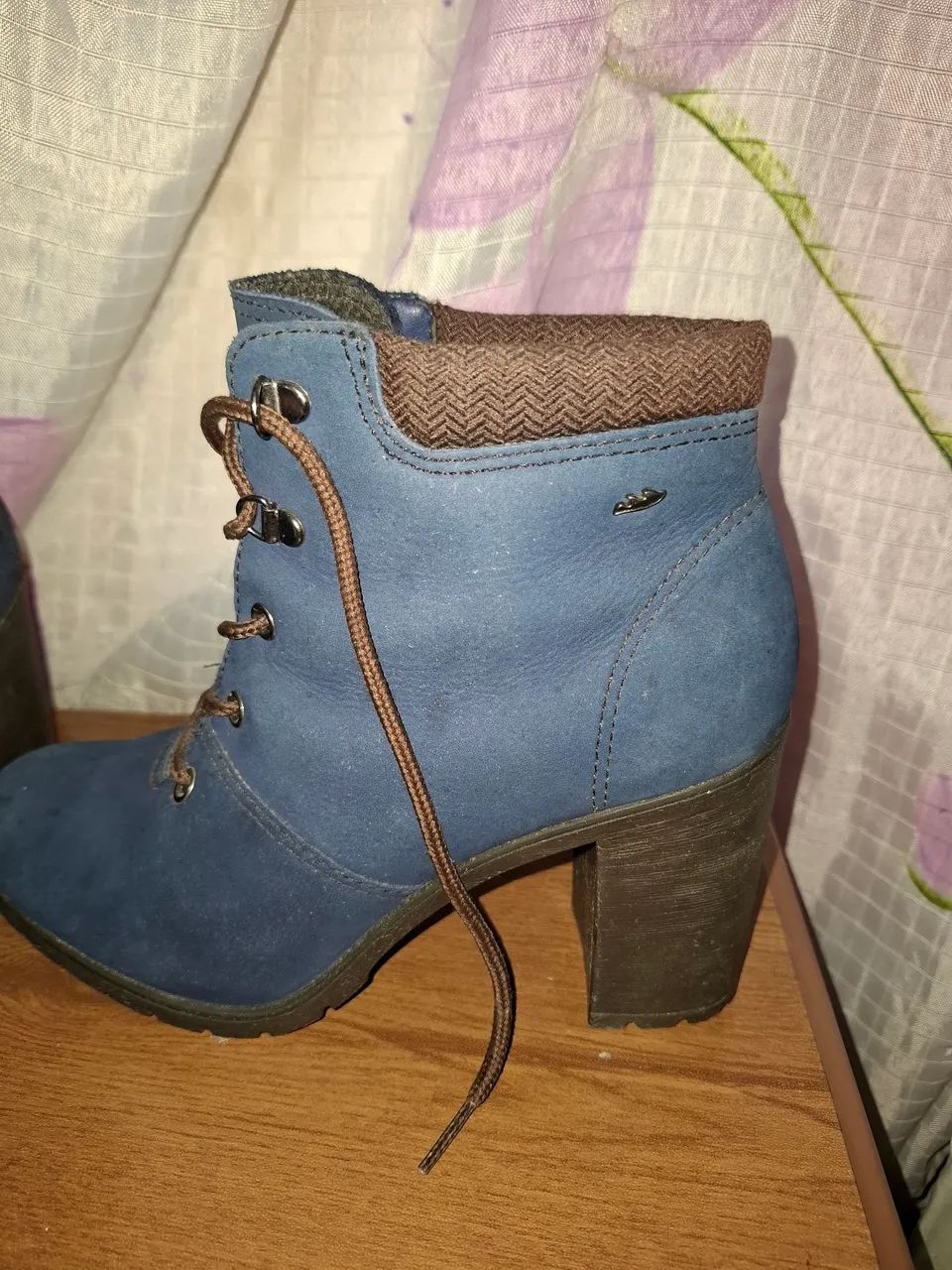 Bota azul  - Foto 2