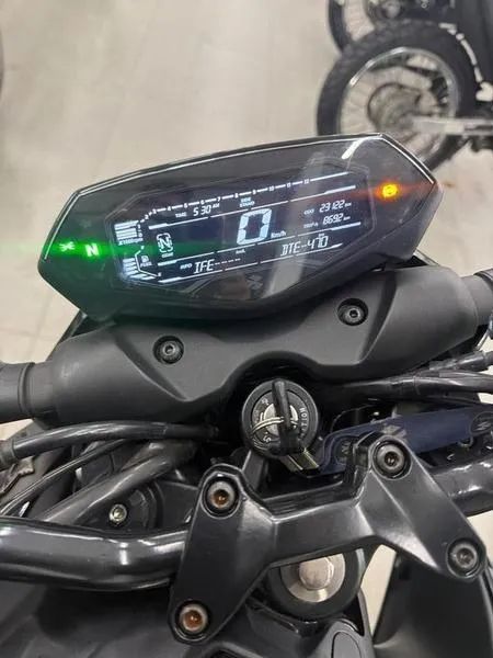 BAJAJ PULSAR N150 2026 - Foto 5