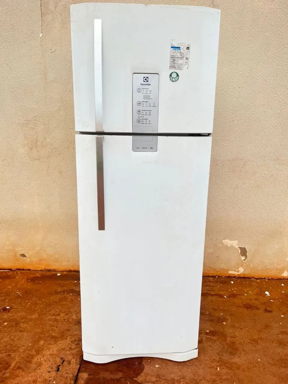 Geladeira Electrolux 459 litros Revisada funcionando perfeitamente 3 meses de garantia  - Foto 3