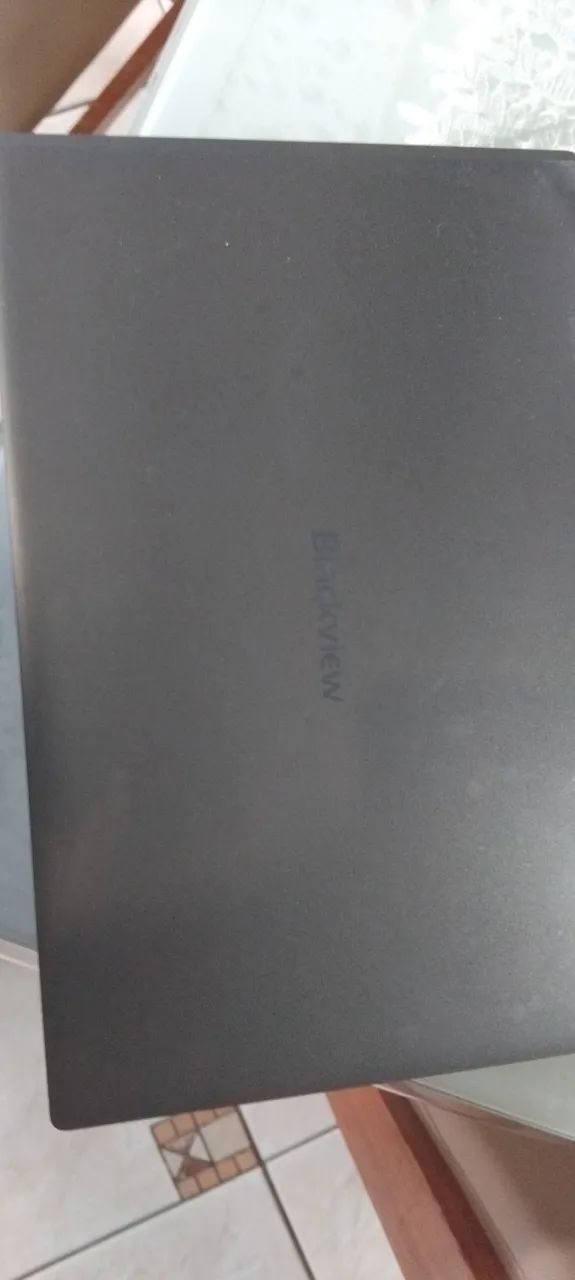Notebook blackview novo com plástico e caixa