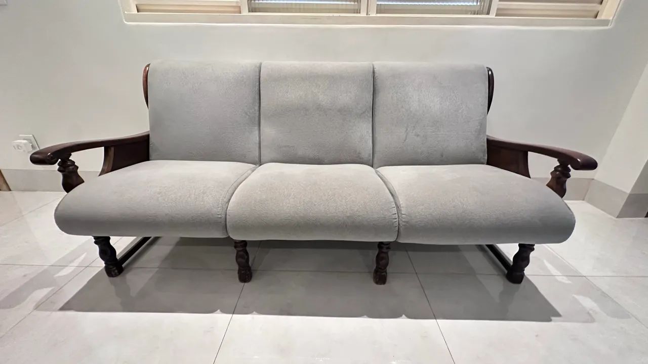 Sofa 3 lugares e 2 poltronas