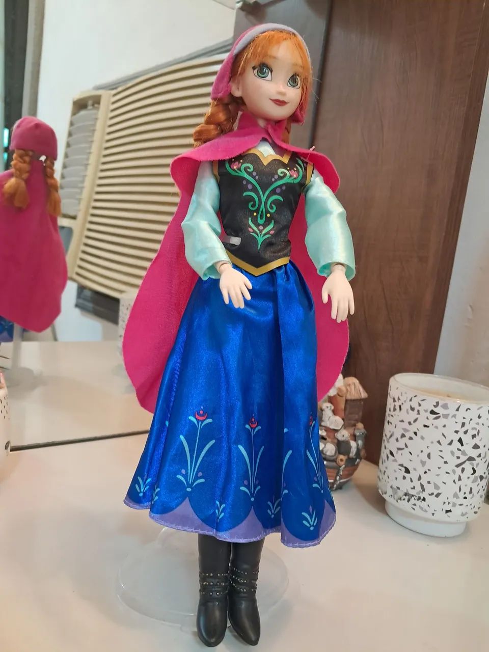 Boneca clássica Disney store Anna.. - Foto 4