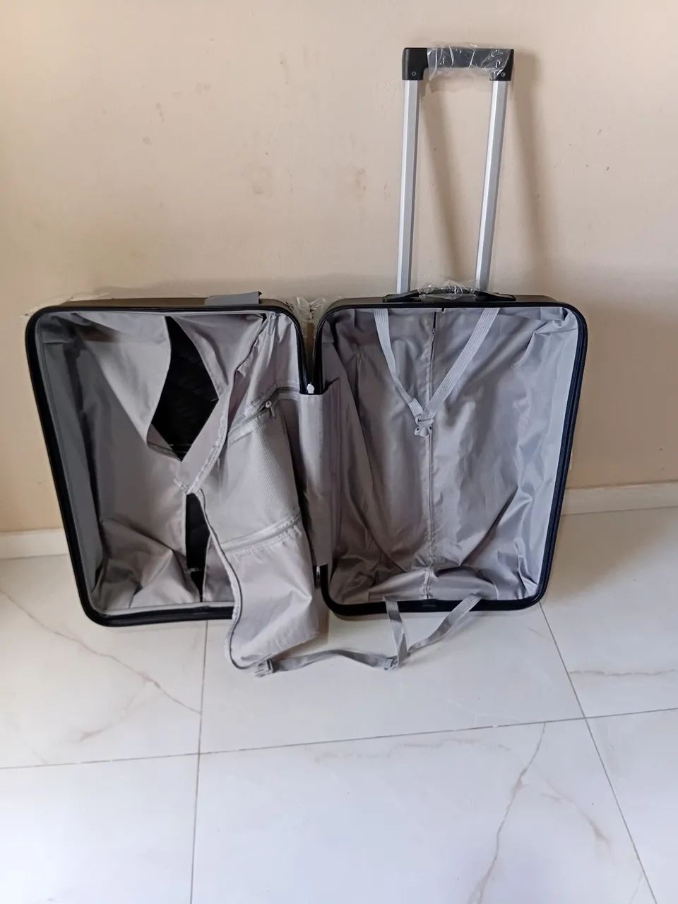 Mala de 23 kg em material em Silicone  - Foto 2