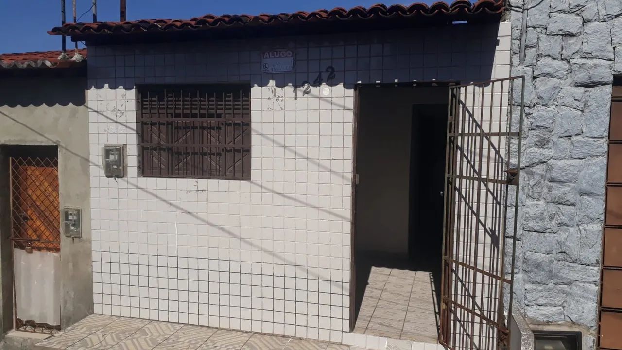 Alugo casa prox a Mário Negocio..