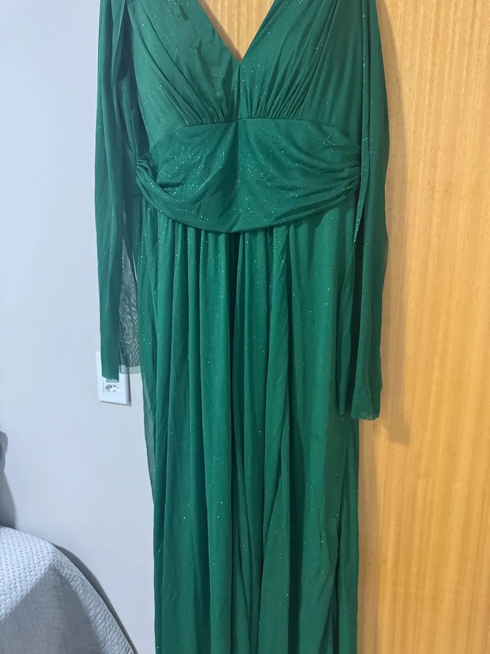Abaixou!! Lindo vestido longo de festa  - Foto 3