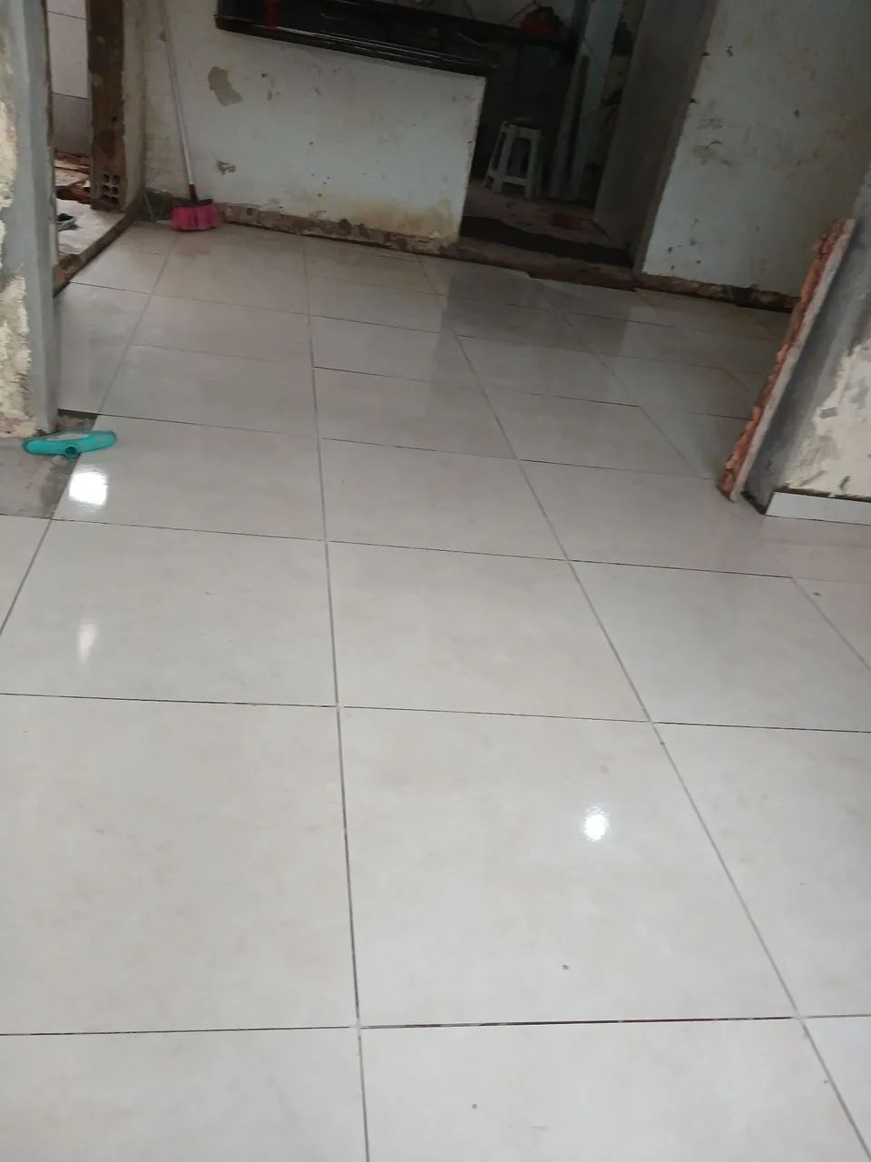 Assentamento de cerâmica. - Foto 3