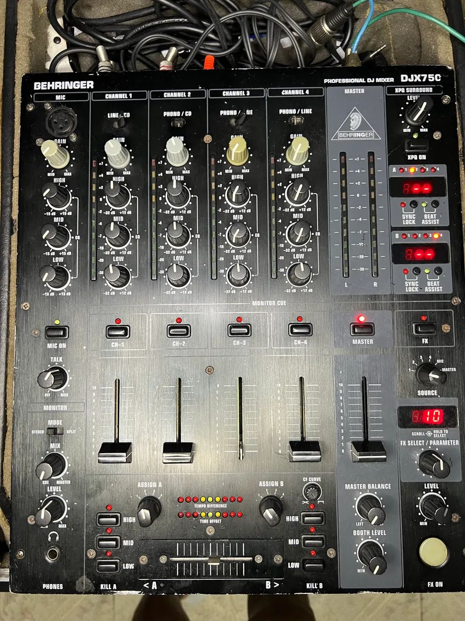 Kit DJ Completo CDJ 350 Pioneer + Mixer + Case - Oportunidade