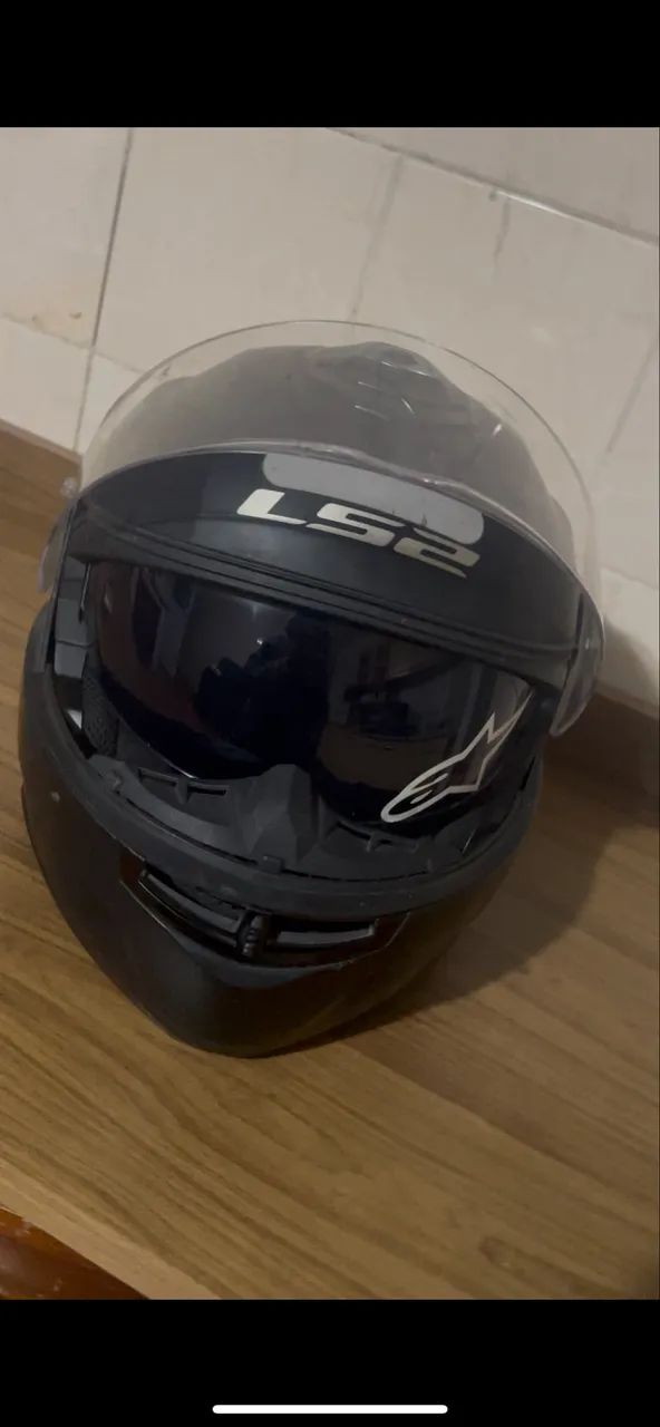 Vendo capacete LS2
