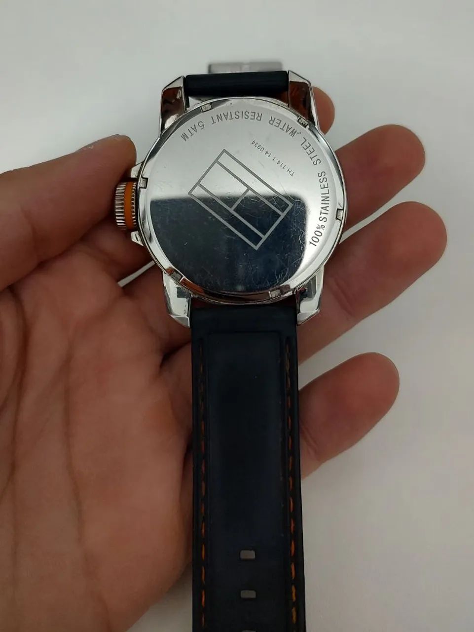 Relógio Tommy Hilfiger com pulseira preta - Foto 4