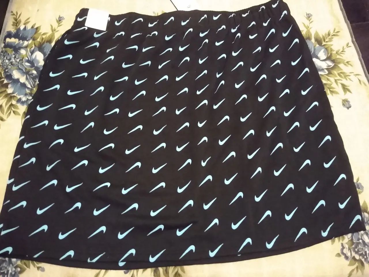 Saia Nike, Nova, Tam. 2XL - Foto 2