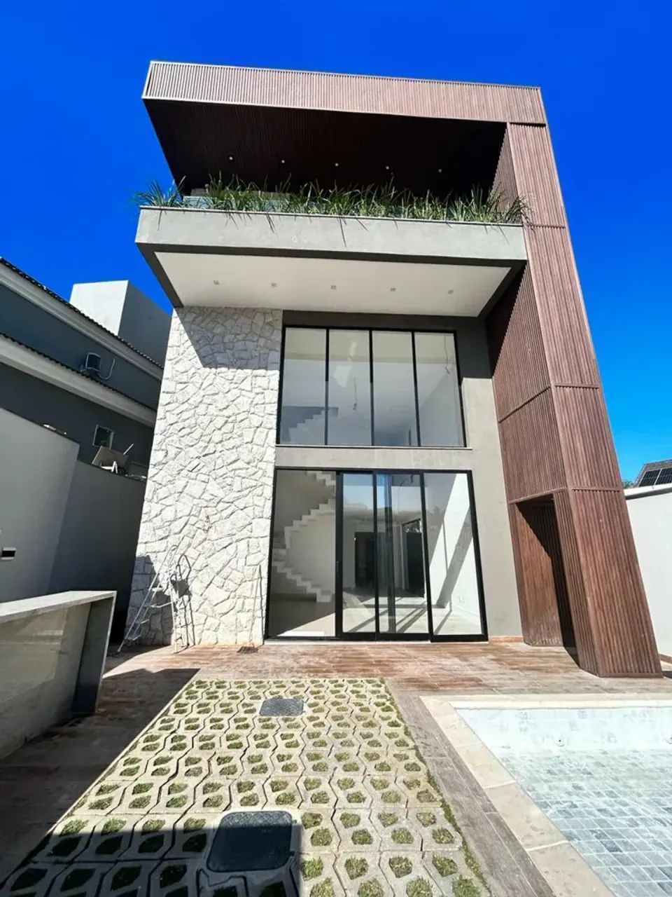 Triplex 5 suítes| Condomínio Riviera del Sol - Foto 3