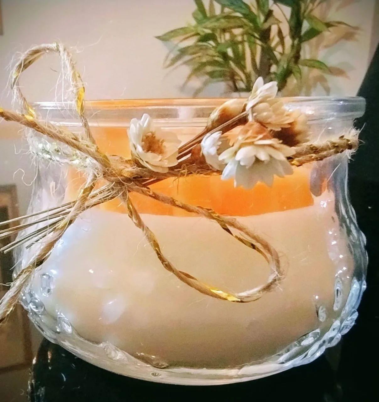VELAS ARTESANAIS AROMÁTICAS E DECORATIVAS  - Foto 5