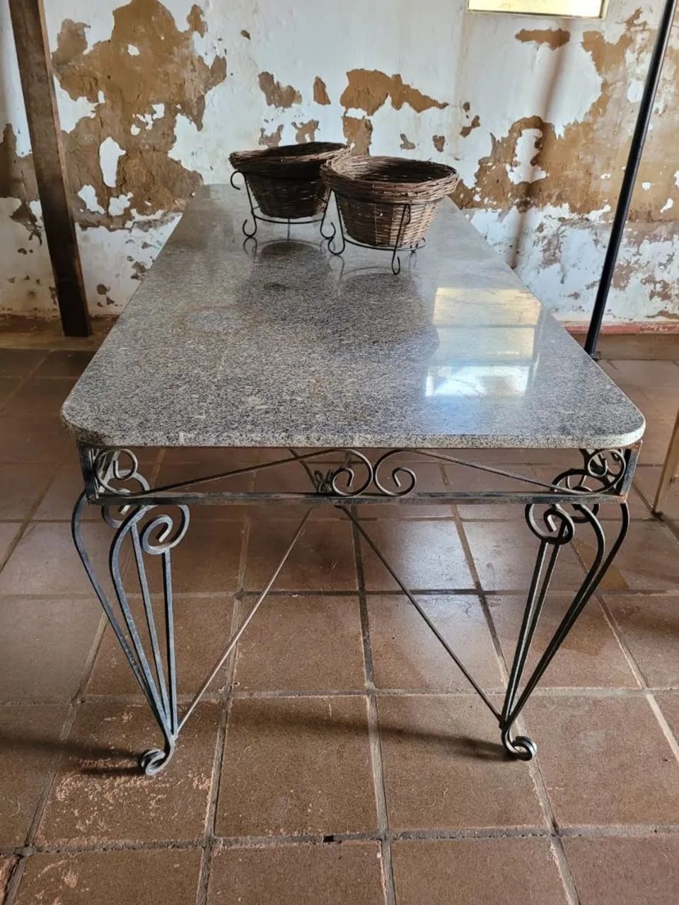 Mesa em ferro e granito - Foto 2
