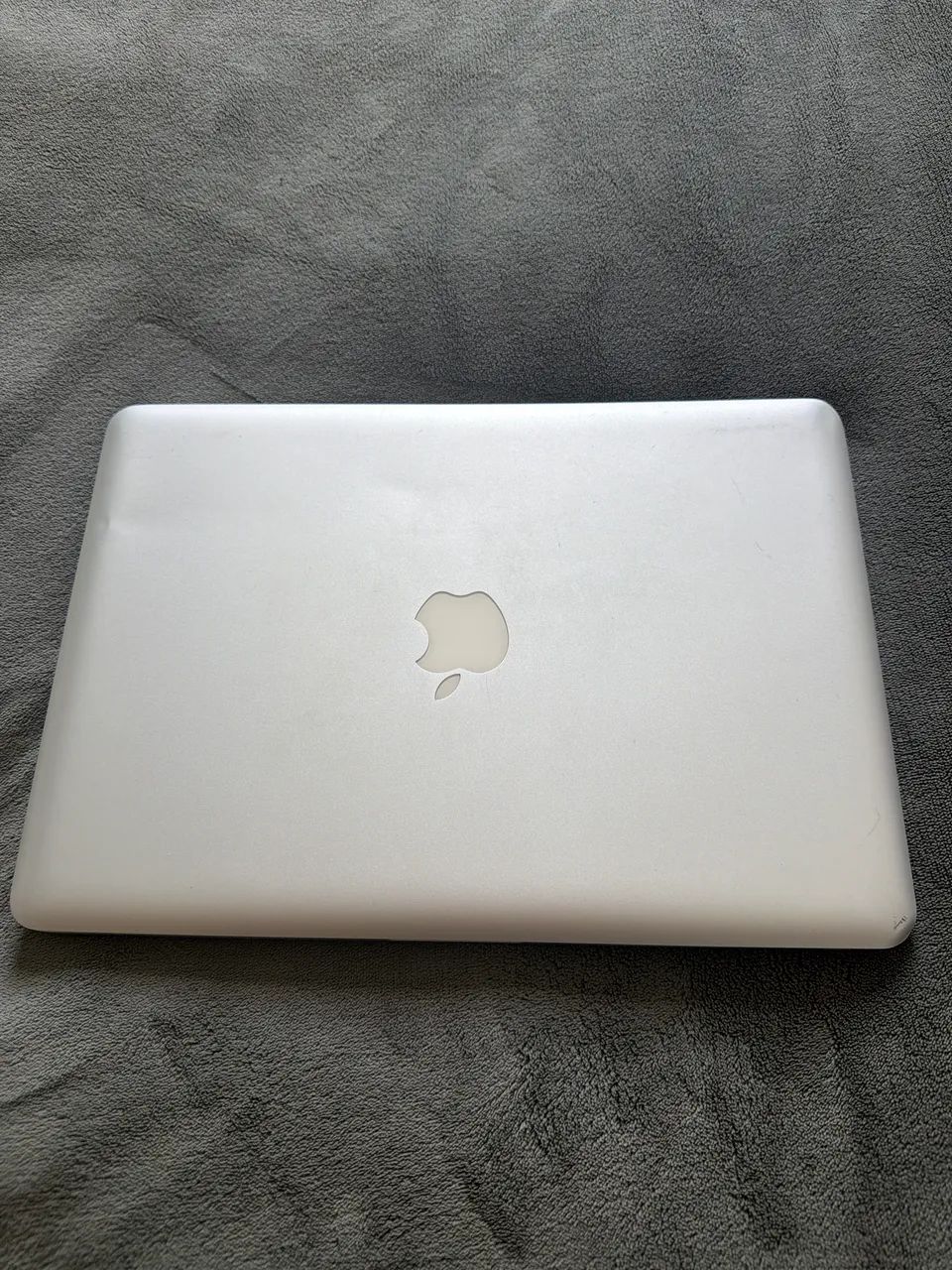 Macbook Pro 2011 (Retirada de Peças/Ou Conserto) LER ANÚNCIO