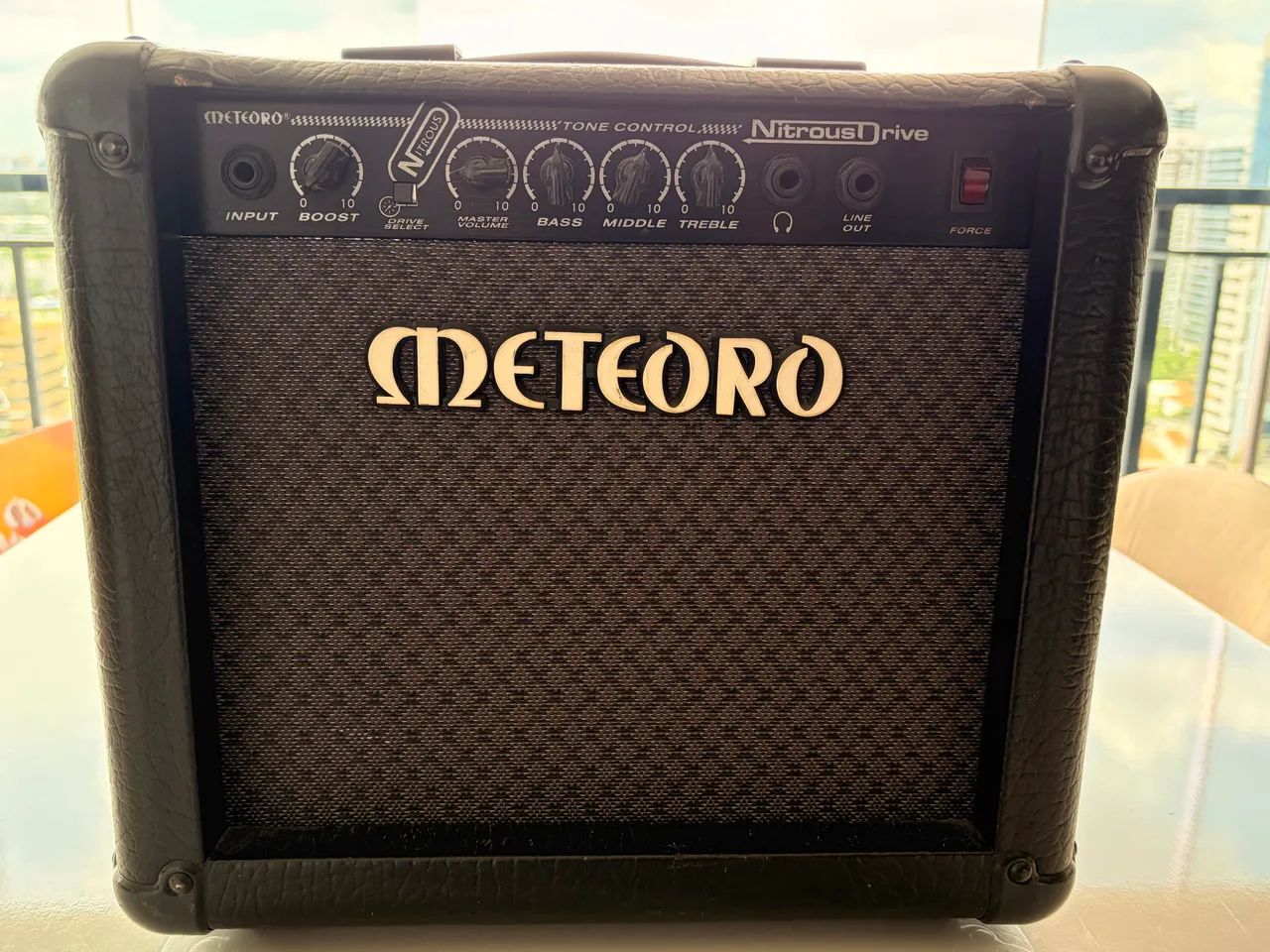 Amplificador Meteoro Nitrous Drive