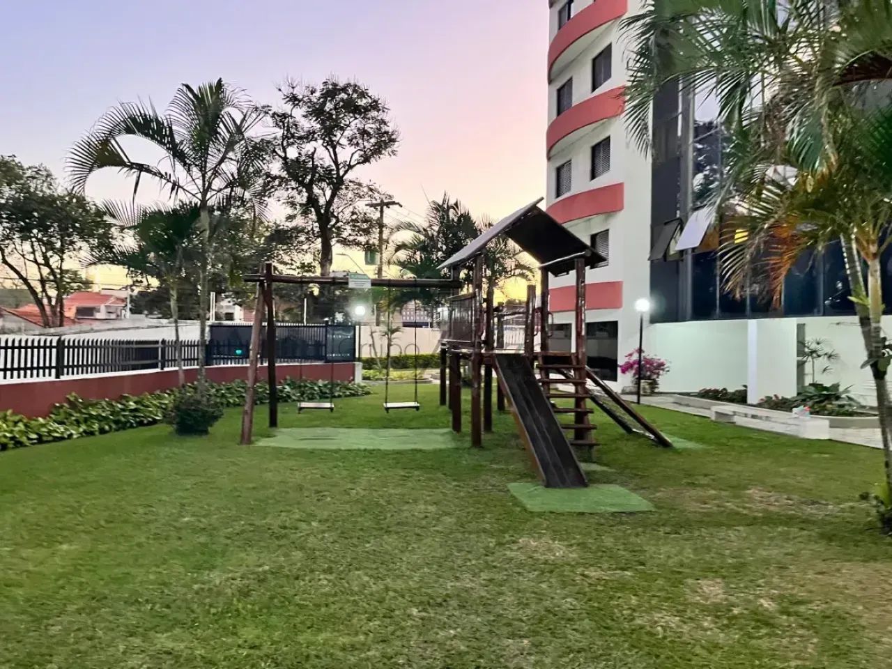 Imóvel para aluguel com 75 metros quadrados com 2 quartos - Foto 2