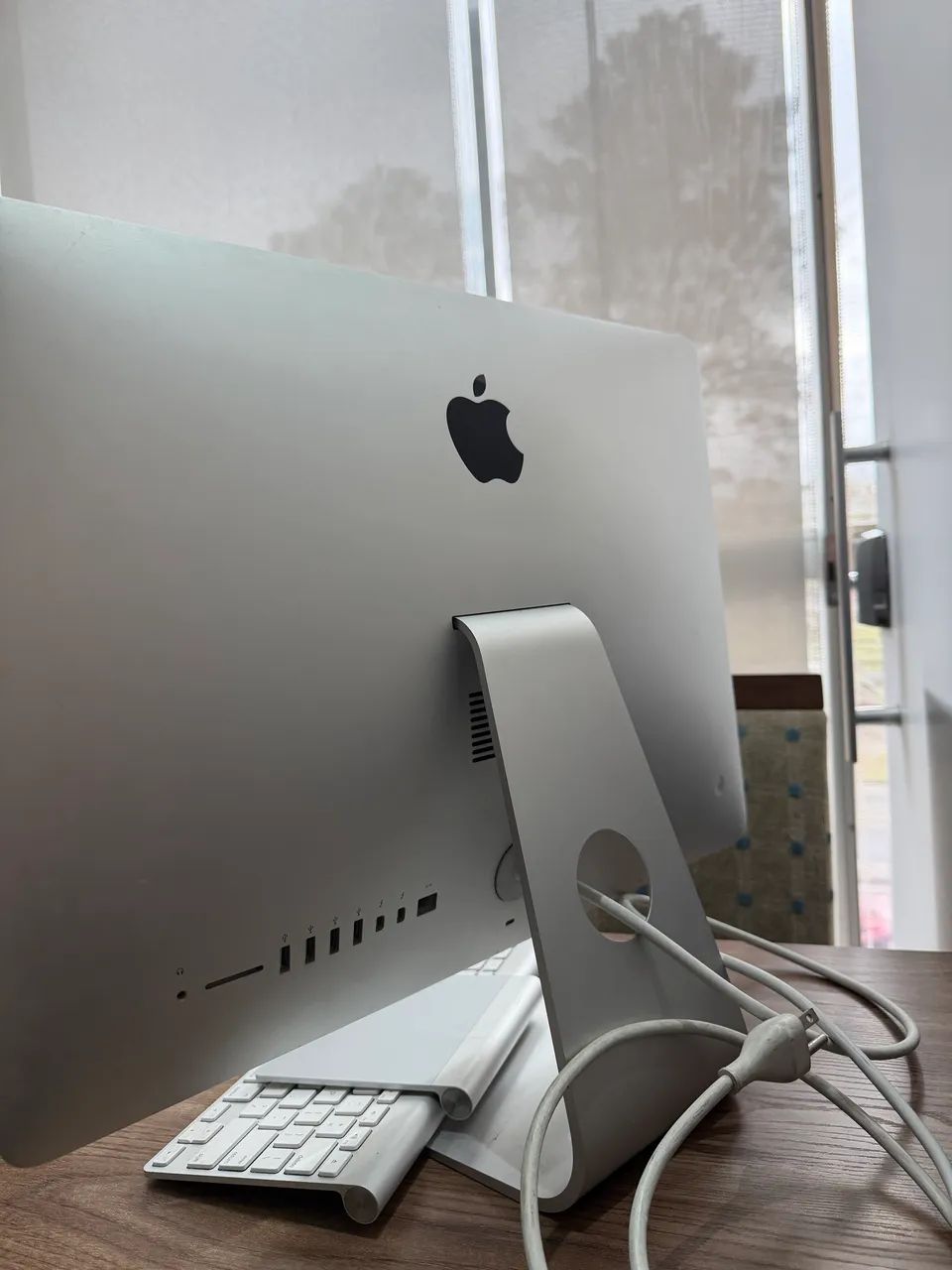 iMac 27 Apple + Teclado e Magic Trackpad - Foto 4