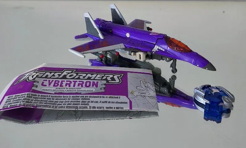 Figure Transformers Cybertron Skywarp, completo e original Hasbro, Galaxy Force