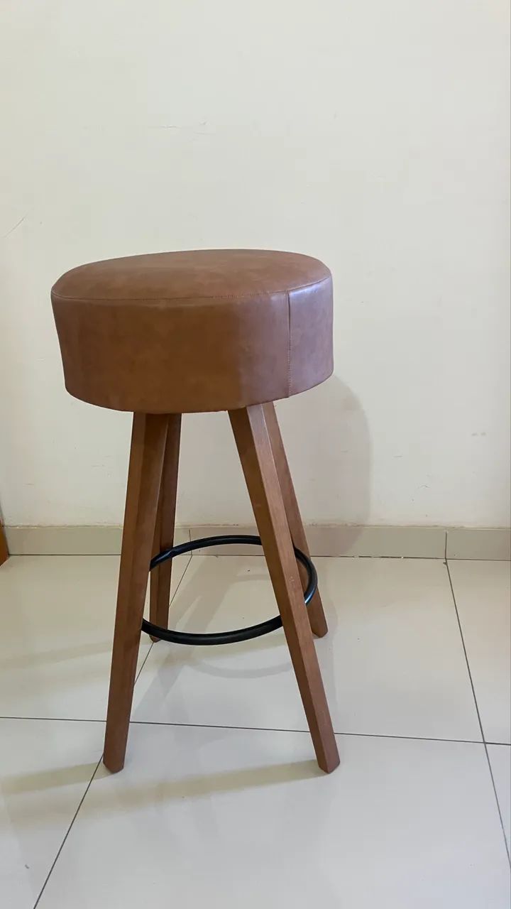 Banco em courino - Foto 2